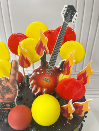 Торт "Гитара" 03
