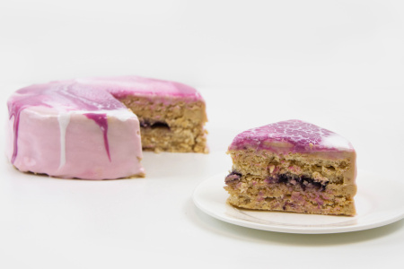 Ореховый дакуаз с черникой  04