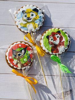 Пряники с героями мультфильмов "Лео и Тиг" 01