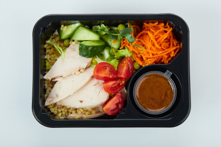 Боул с курицей и булгуром 01