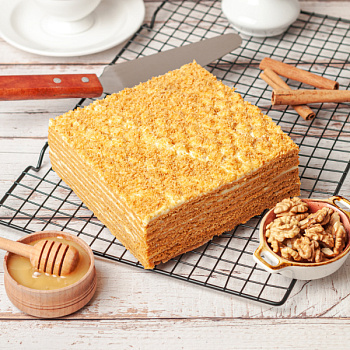 Медовик "Золотая пчела" 01