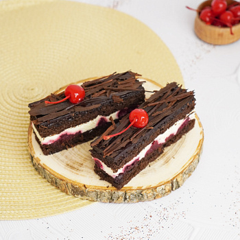 Пирожное шоколадное 01