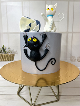 Торт "Кошки с чашкой" 01