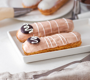 Эклер "Медоборы" 01