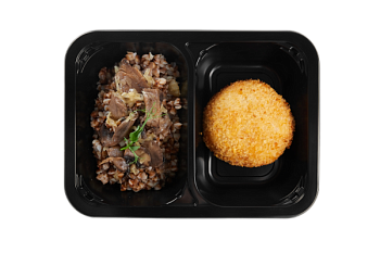 Котлета по-пожарски с кашей гречневой с грибами и жареным луком 01